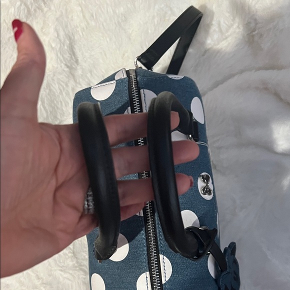 Loungefly mini mouse denim hand bag/crossbody - Picture 4 of 5